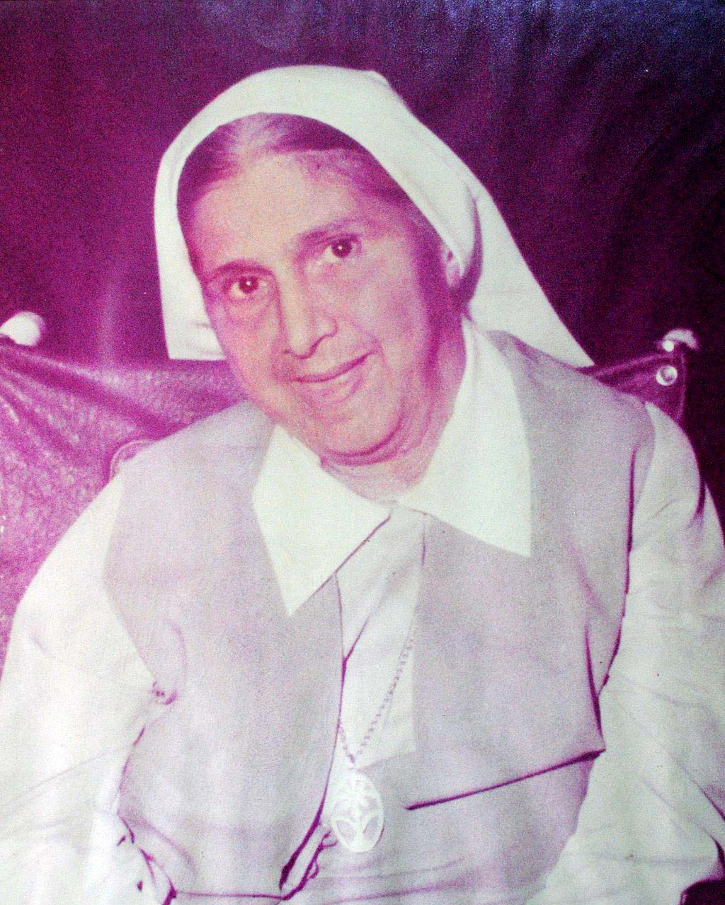 saints_carmenrendilesmartinez_wikimediapublicdomain_052718